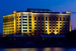 Отель Embassy Suites East Peoria Hotel and Riverfront Conference Center