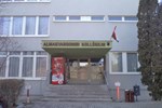 Almagyardombi Kollégium