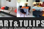Art & Tulips Art Apartment