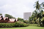 Отель Sampran Riverside