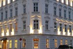 Отель Hotel Schwalbe
