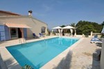 Отель Holiday home Domaine Des Tuilieres
