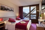 Отель Hotel Club MMV Le Monte Bianco
