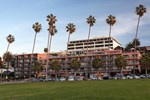 Отель La Jolla Cove Suites
