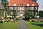 Отель Hotel Schloss Wilkinghege