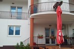 Apartments Šarić