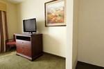 Отель Holiday Inn Express Hotel & Suites Lexington North West-The Vineyard