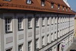 Отель Hotel Am Obermarkt