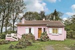Апартаменты Holiday Home The Pink House
