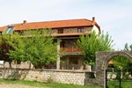 Гостевой дом Pashuta Guesthouse