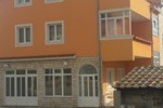 Apartment Radalj