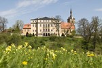 Отель Schloss Ettersburg
