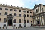 Отель Castello Costaguti