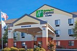 Отель Holiday Inn Express & Suites - Muncie