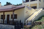 Гостевой дом Monolithos Village