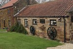 Апартаменты Ann's Cottage and The Old Smithy