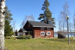 Отель Rönnäs Cottages and Fishing