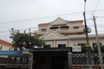 Отель Oudom Sambath Hotel & Restaurant