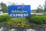 Отель Holiday Inn Express Hotel & Suites WALLACE-HWY 41