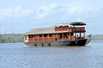 Отель Raviz Mahayana - Premium House Boat