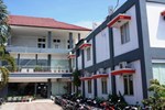 Отель Edotel Minangkabau