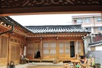 Namhyeondang Hanok Guesthouse