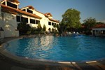 Отель Lopburi Inn Resort