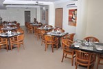 Hotel Rithanns Karumathampatti