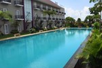 Отель Batu Suki Resort and Hotel