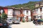 Хостел Wuyi Mountain Da Wang Peak Youth Hostel