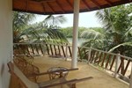 Отель Coconut Island