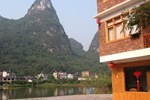 Yangshuo Peaceful Valley Retreat