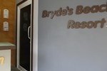 Отель Bryde's Beach Resort