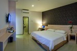 Отель Cordela Hotel Medan