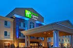 Отель Holiday Inn Express & Suites Mattoon