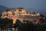 Отель Shiv Niwas Palace - Grand Heritage