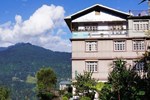 Отель Himalayan Retreat