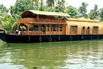 Отель Indraprastham Houseboats
