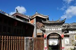 Отель Lijiang Shuhe Ancient Town In Spring