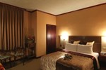 Отель Golden Swallow Hotel