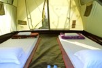 Ngwe Saung Yacht Club & Marina - Camping