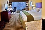 Отель Holiday Inn Express Hotel & Suites Perry