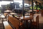 Chailai Cafe & Homestay