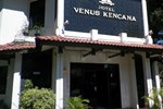 Отель Hotel Venus Kencana