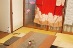 Ladies Inn Guesthouse Usagi-Momiji