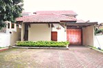 De Kapten Setiabudi Cottage and Guest House