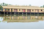 Shivaganga Houseboat