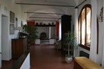 Отель Albergo Santa Chiara