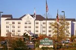 Отель Country Suites By Carlson Lake Norman