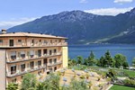 Отель Hotel Garda Bellevue